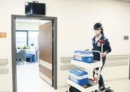 Sağlık çalışanları BioNTech aşısında sıkı önlemler aldı: Aşılar, güvenlik eşliğinde doktorlara teslim ediliyor