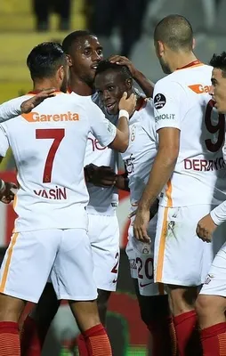 Aslan Bruma ile güldü