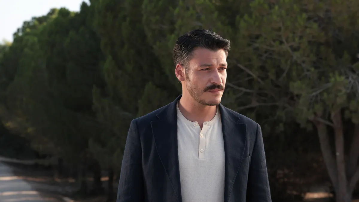 Mercan Köşk’ün Aras’ı Kubilay Aka, Adana Altın Koza Film Festivali'nde jüri koltuğuna oturuyor