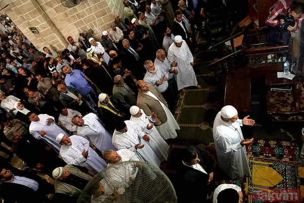 Dualarla cennete uğurlandı | Haniye için 81 ilde gıyabi cenaze namazı kılındı! Ayasofya Camii'ne akın ettiler - 13