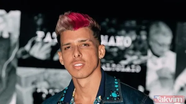 Aynı zamanda 2015 yılında Aruba Kısa Film Festivali'nde En İyi Erkek Oyuncu ödülünü kazanan bir aktördür.