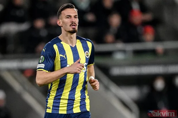 TRANSFER HABERLERİ | Fenerbahçe’nin eski golcüsü Galatasaray’a geliyor! Vedat Muriqi beklenirken Berisha bombası