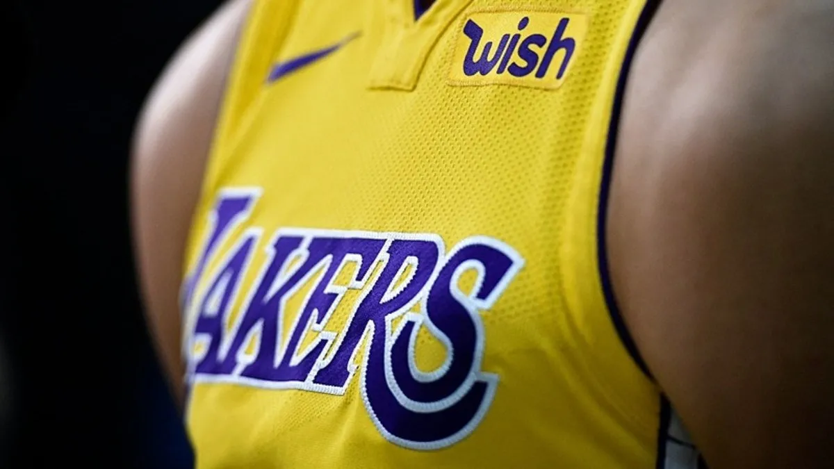 NBA Efsanesi Lakers Rekor Fiyatla Yeni Sahibi Oldu: 10 Milyar Dolarlık Dev Çatırtı!