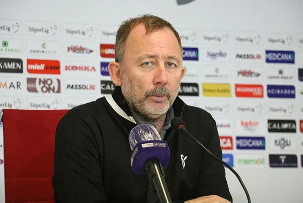 son-dakika-sergen-yalcin-besiktas-defterini-kapatti-donusu-yok-artik-bu-surecin-calismayacagim-1624312675206.jpeg SON DAKİKA: Beşiktaş'ta Sergen Yalçın dönemi bitiyor mu? Yeni teklifin detayları ortaya çıktı-5