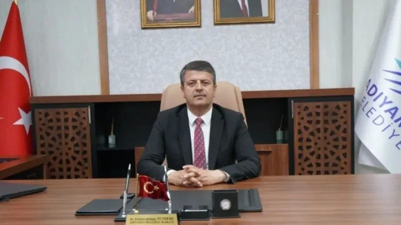 chpli-belediyelerdeki-vurgunlara-hesap-zamani-silivride-hakim-karsisindalar-1769468040237.jpeg Adıyaman Belediye Başkanı Abdurrahman Tutdere