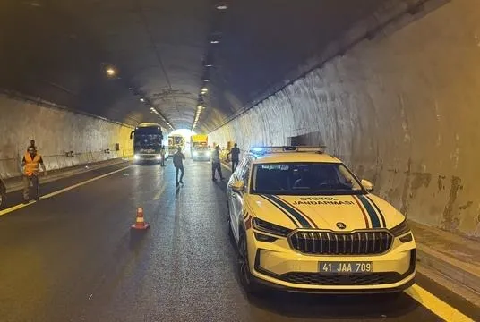 TEM Otoyolu’nda zincirleme kaza