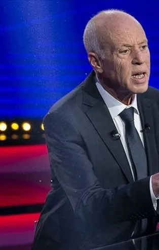 Tunus'un yeni cumhurbaşkanı Kays Said oldu