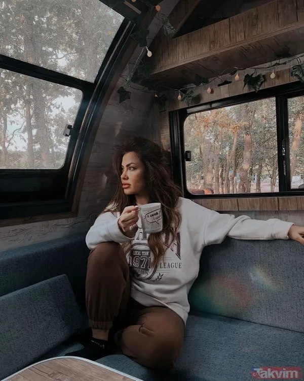 Lara Canlı Yayında Şunları Söyledi: "Dolgumu Çıkaran Doktorun Hatası Yüzünden Dudağım Felç Oldu. Allah Başka Dert Vermesin, Gerçekten Buna Da Şükür. İyi Şeyleri...