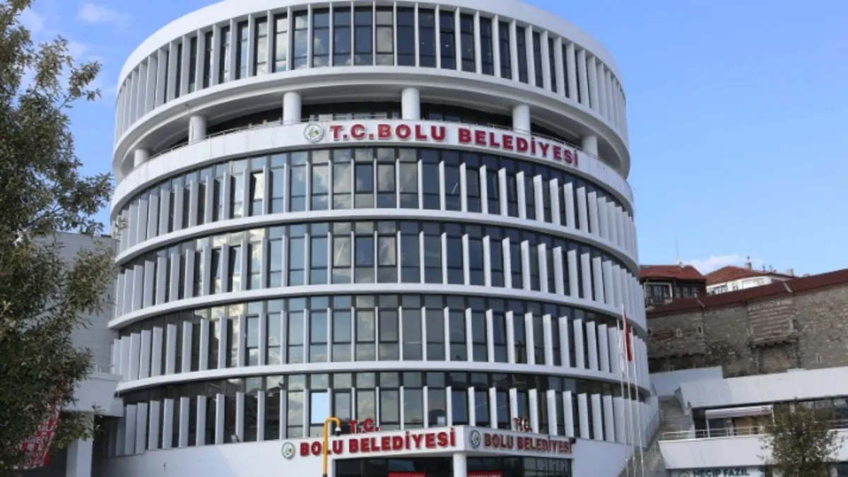 Bolu Belediyesine 34 milyon TL'lik ödeme soruşturması: 7 ilde operasyon, 22 şüpheli hakkında gözaltı...