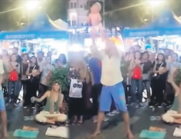 Rus çift tutuklandı