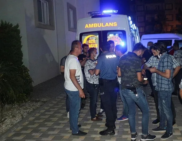 adanada-iki-sevgili-evlerinde-tabancayla-vuruldu-1623361325941.jpeg Adana'da iki sevgili evlerinde tabancayla vuruldu!-1