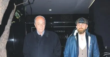 Tuncay Özilhan, oğlu İzzet Özilhan ile Kanyon'daydı