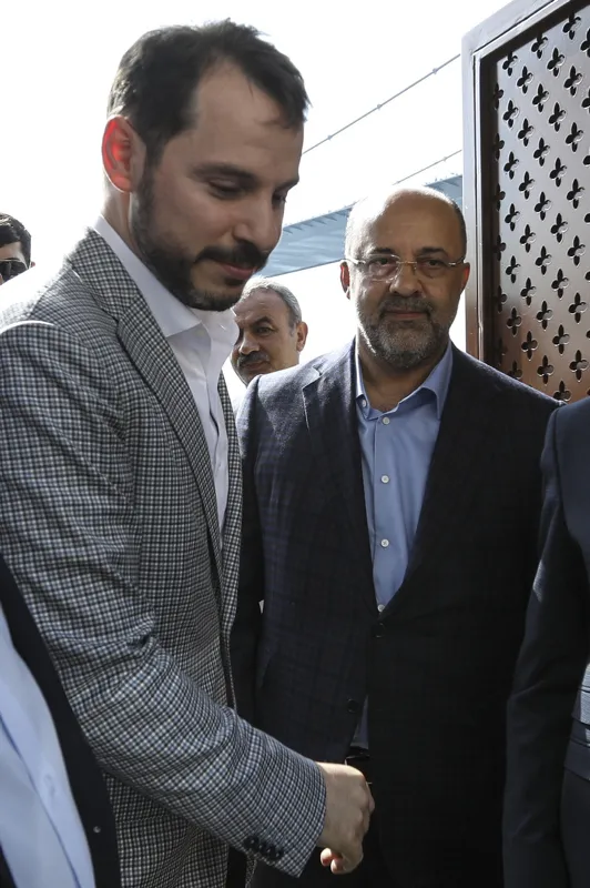 Bakan Berat Albayrak'tan Demirören Ailesine taziye ziyareti-3