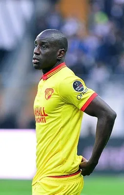 Demba Ba Çin'e geri dönüyor!