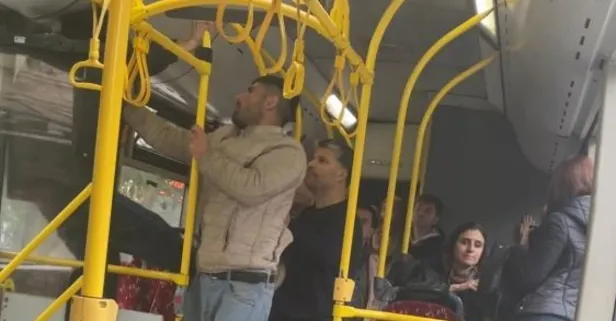 Kadıköy'de İETT otobüsü karıştı: Tek başına oturmak isteyen şahsı yolcular dışarı attı