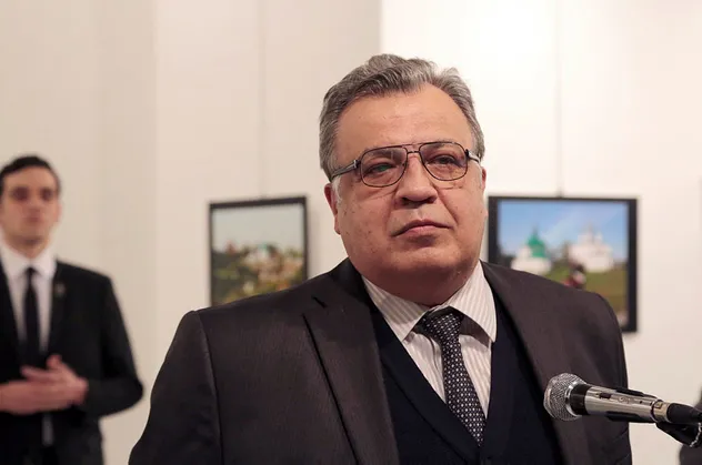 Karlov'u öldüren Mevlüt Mert Altıntaş'ın yeni görüntüleri ortaya çıktı