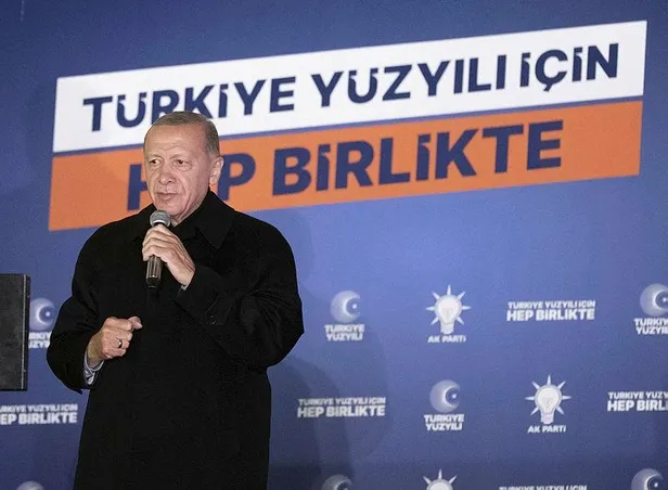 baskan-erdogandan-genclere-28-mayis-mesaji-turkiye-yuzyilinin-insasina-da-sizlerle-birlikte-baslayacagiz-1684565858049.jpeg Başkan Erdoğan'dan gençlere 28 Mayıs mesajı: Türkiye Yüzyılı’nın inşasına da sizlerle birlikte başlayacağız-3