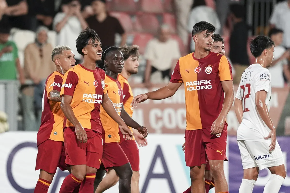 galatasarayda-can-armando-guner-ayriligin-esigine-geldi-1784649889656.jpg Mario Lemina