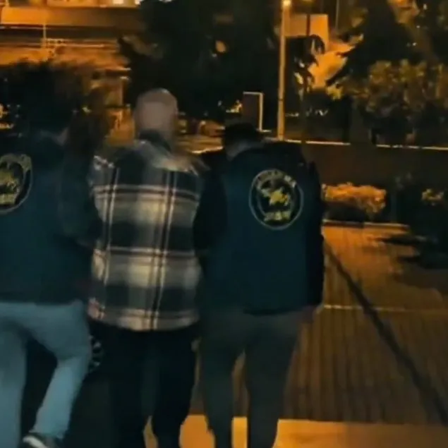 Kırmızı ve yeşil bültenle aranıyorlardı