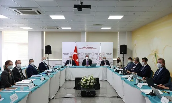 son-dakika-saglik-bakani-fahrettin-kocadan-onemli-aciklamalar-1619796707982.jpeg Son dakika: Sağlık Bakanı Fahrettin Koca'dan önemli açıklamalar: Sputnik V, Biontech ve Sinovac aşıları, Hindistan varyantı...-3