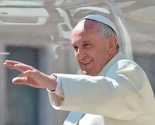 Papa’ya ’soykırım’ çağrısı