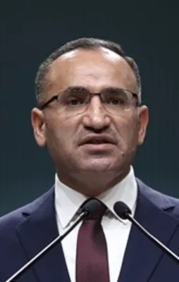 Hükümetten KHK çarpıtmalarına net yanıt