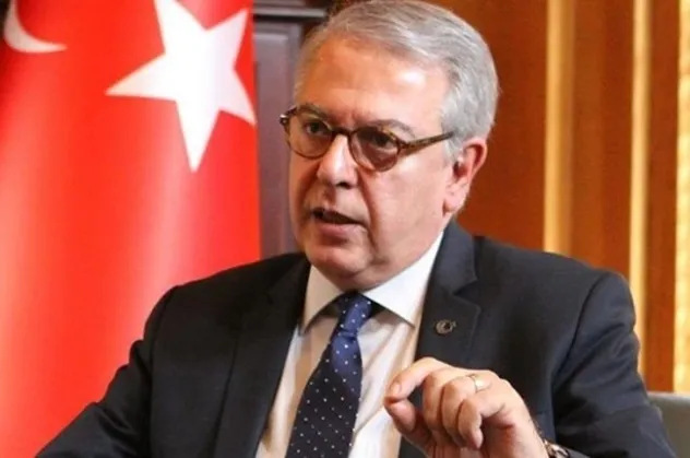 "YPG ABD'yi kullanan Marksist bir gruptur"