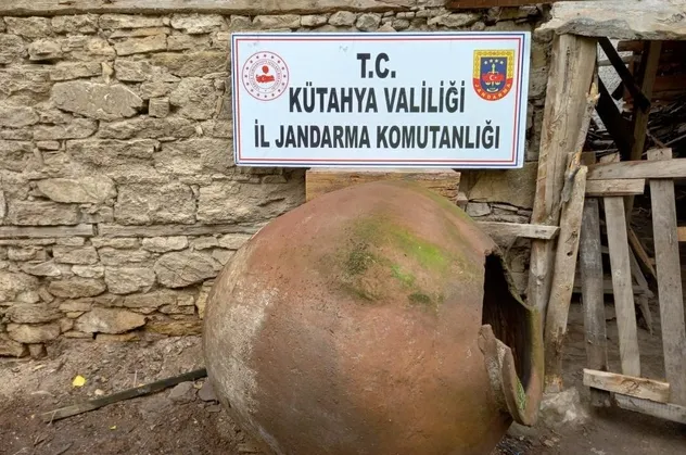 Kütahya'da tarihi eser baskını