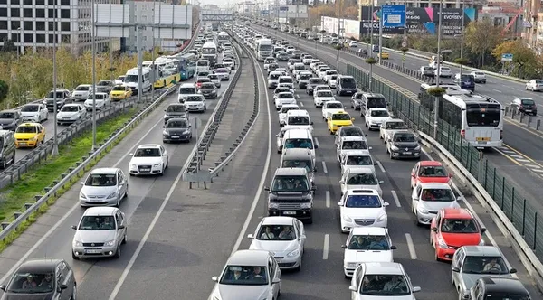 Milyonlarca araç sahibi dikkat! Trafikte yeni dönem sinyali-11