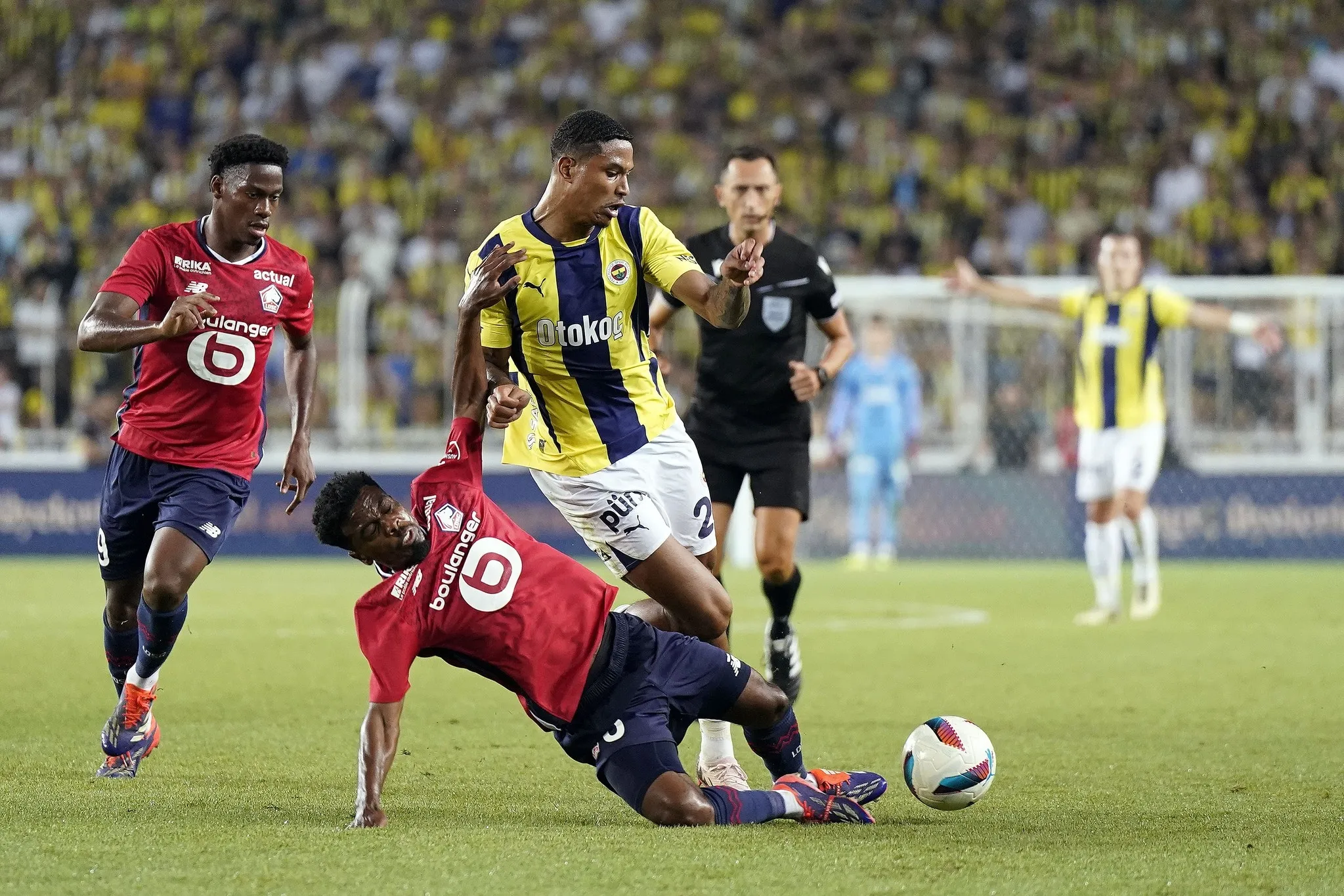 Avrupa basınından flaş Fenerbahçe ve Jose Mourinho manşetleri! "Rüya bitti" - 14