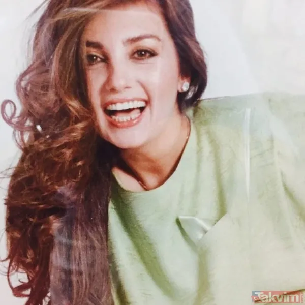 Yeşilçam’ın gamzeli güzeli Bahar Öztan’ın o röportajı dikkat çekti! “O sırlar benimle mezara gidecek” Fahriye Evcen ve Hande Erçel detayı... - 4