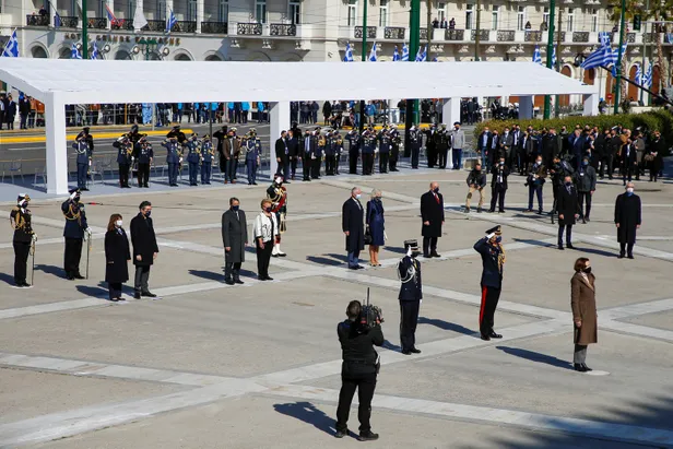 yunanistandan-bir-provokasyon-hazirligi-daha-turkiyenin-sadece-18-kilometre-uzakligindaki-1662825014168.jpg Yunanistan’dan bir provokasyon hazırlığı daha: Türkiye’nin sadece 1.8 kilometre uzaklığındaki…-4