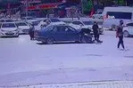 Hatay’da el freni unutulan araç halk otobüsüyle çarpıştı!