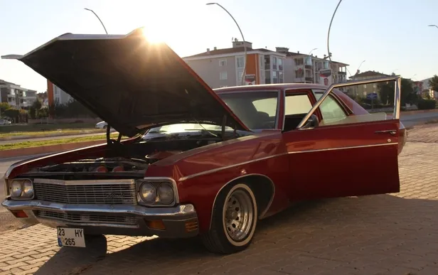 ev-fiyatina-teklifler-yagiyor-1970-model-aracina-gozu-gibi-bakti-6-silindir-otomatik-3-sanziman-1605806956445.jpg Ev fiyatına teklifler yağıyor! 1970 model aracına gözü gibi baktı! 6 silindir otomatik 3 şanzıman...-2