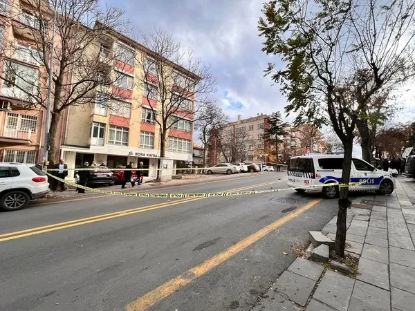 Ankara’da korkunç olay! Boşandığı eşini silahla vurup başında ölmesini bekledi-5