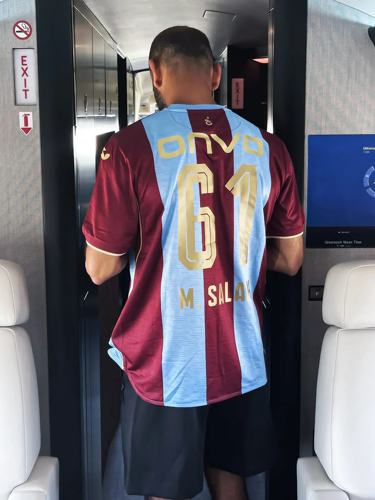 Trabzonspor Muhammed Salah transferini bitirdi! Fırtına sosyal medyadan paylaştı: Mısırlı yıldız formayı giydi-7