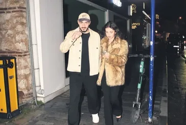 Güzel oyuncu Türkü Su Demirel Beşiktaş’ın file bekçisi ile kameralara yakalandı