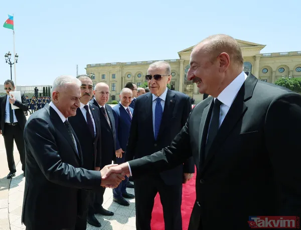 Başkan Recep Tayyip Erdoğan'dan Gardaş Azerbaycan'a ziyaret! Heyette Sinan Oğan da yer aldı - 17