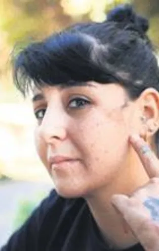 Döner bıçağıyla doğranan kadın: Yine gelecek