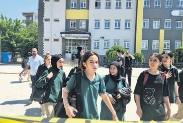 Öğretmene okulda infaz