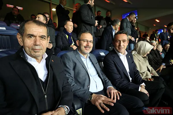 Galatasaray'ın Kadıköy galibiyeti Fenerbahçe'yi karıştırdı! Sarı-Lacivertli taraftarlardan istifa çağrısı - 2