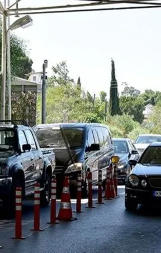 Kıbrıs'ta kırmızı alarm! KKTC ve Rum kesimi arasında...