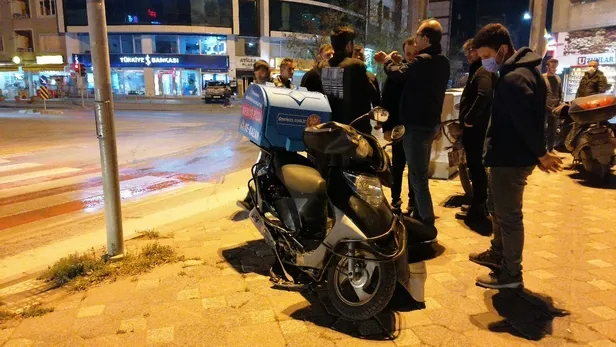 fena-kaza-iki-motosikletli-carpisti-1637002101495.jpg Fena kaza! İki motosikletli çarpıştı-3