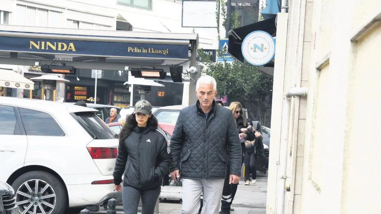 Haluk Dinçer ve kız arkadaşından baş başa yürüyüş!