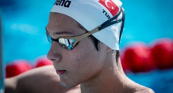 son-dakika-tokyo-olimpiyatlarinda-turk-bayragini-milli-yuzuculer-merve-tuncel-ile-berke-saka-tasiyacak-1626877129648.jpg SON DAKİKA: Tokyo Olimpiyatları'nda Türk bayrağını milli yüzücüler Merve Tuncel ile Berke Saka taşıyacak-9