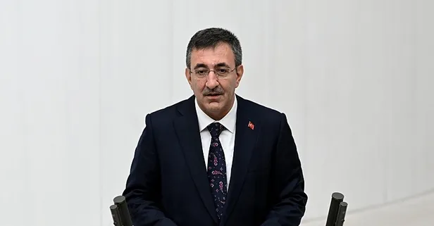 Cevdet Yılmaz TBMM'de açıkladı: "Teklif tam anlamıyla bir istikrar ve refah bütçesidir"