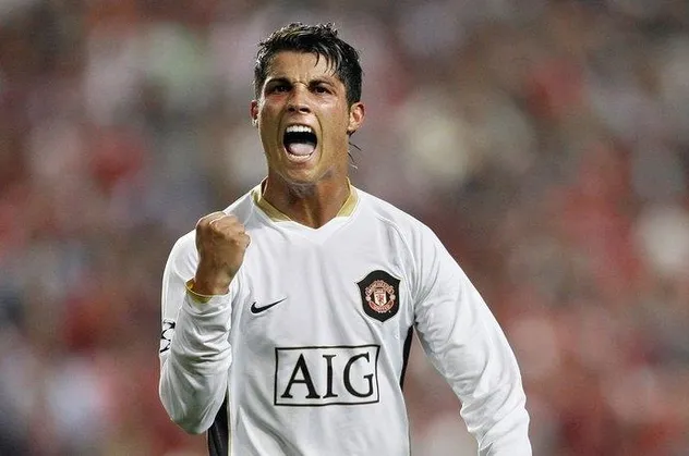 Ronaldo resmen üç yıl M.United’da (Yurttan ve dünyadan spor gündemi)