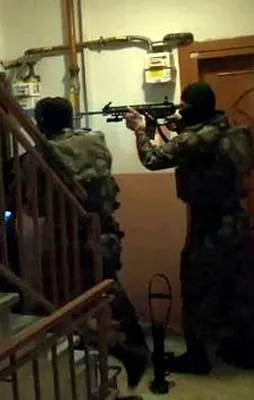 İstanbul'da DEAŞ'ın canlı bombaları yakalandı