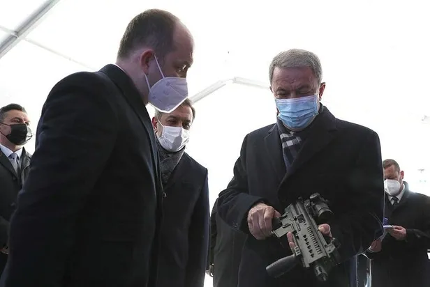 milli-savunma-bakani-akardan-mkek-barutsan-roket-ve-patlayici-fabrikasina-ziyaret-ozok-el-bombasi-detayi-1616167606390.jpeg Milli Savunma Bakanı Akar'dan MKEK Barutsan Roket ve Patlayıcı Fabrikasına ziyaret! OZOK el bombası detayı...-3