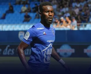 Beşiktaş’a Senegalli stoper Pape Ndiaye